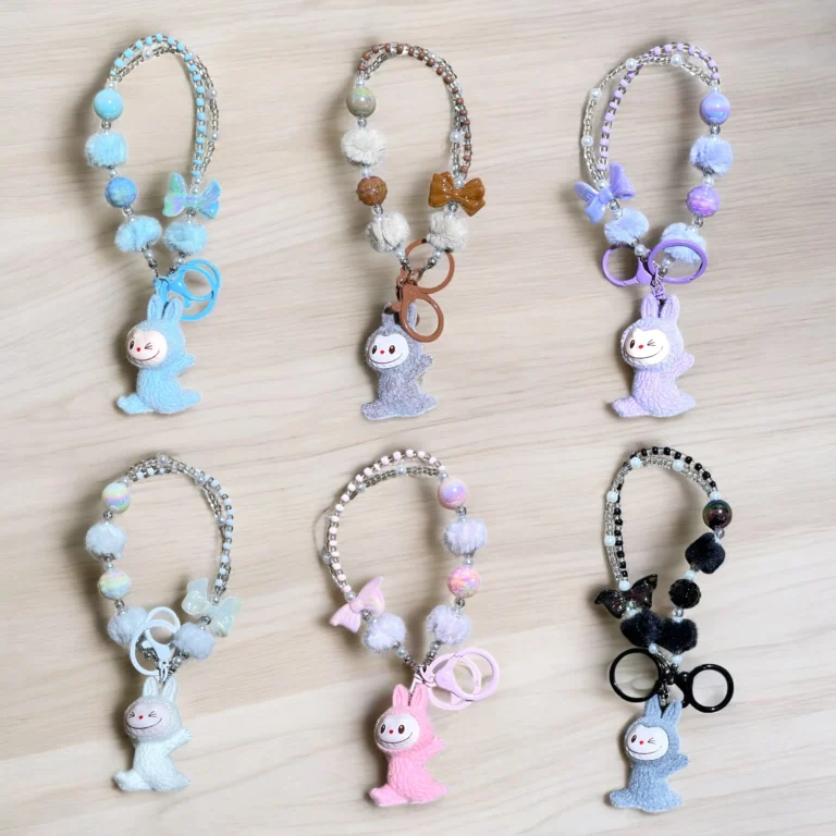 LLAVERO LABUBU C/PULSERA