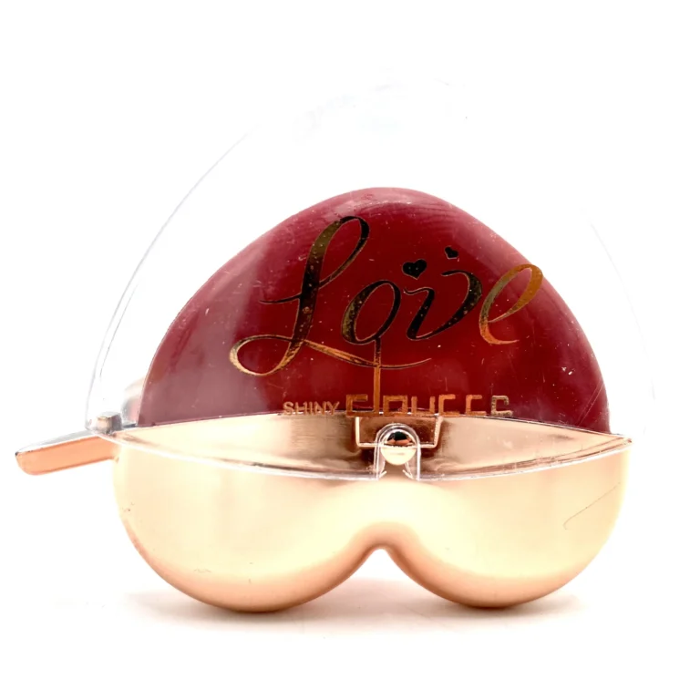 SHINY LABIAL LOVE